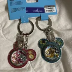 新品　海外ディズニー　ダッフィー　キーホルダー