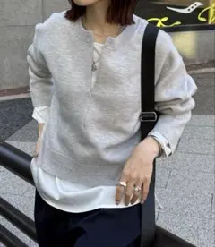 スウェットライクラウンドヘムニット