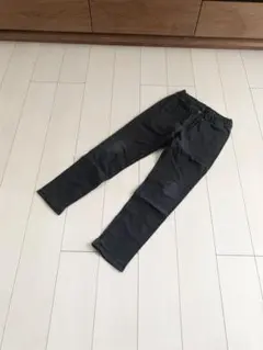 【送料込】UNIQLO ブラック デニムパンツ 160cm ウエストゴムのサムネイル