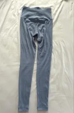 emmi ヨガウェア ライトブルー　リブ　レギンス