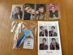 stray kids スキズ　ヒョンジン　トレカ　アクスタ　フォト風シールセットのサムネイル