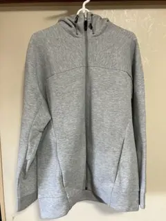 リーボック パーカー