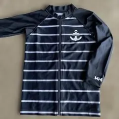 ヘリーハンセン　ラッシュガード　140㎝