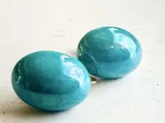 年代物 スカイブルー 陶器 水色系 綺麗なvintageイヤリング