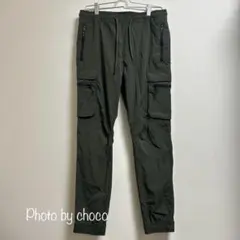 H&M スキニーフィット カーゴパンツ ワークパンツ　カーキ　170/80A