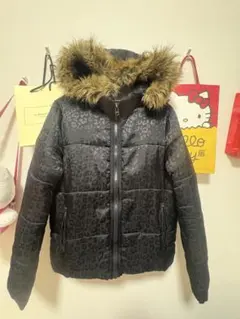 Stooge & Co. レオパード柄ダウンジャケット