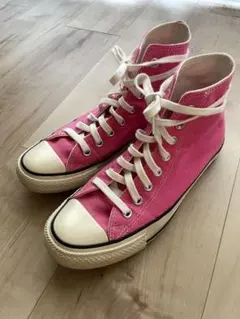 ピンク スニーカー