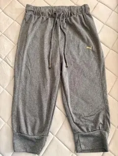 PUMA グレー ジョガーパンツ M 7部丈　ヨガウェア　ランニングパンツ