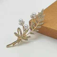 BC044 ブローチ パールデザイン おしゃれ 入園式 結婚式 フォーマル