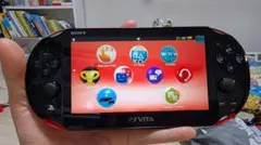 SONY PS Vita 本体 レッド＋充電器＋メモリーカード