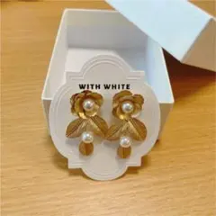 ゴールド　パール　ブライダルピアス　ブライダルアクセサリー　結婚式