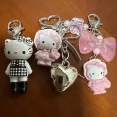 ミニチャームのサムネイル