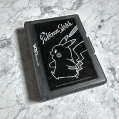 カセットケース ピカチュウ 黒