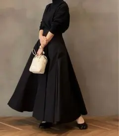 超美品 keisuzuki アトリエ ケイスズキ 鈴木圭 白 ワンピース - メルカリ