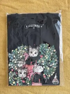 ヒグチユウコ Tシャツ ツノうさぎと2人のヒーロー Mサイズ ボリス雑貨