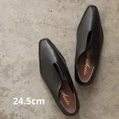 SESTOステッチデザインローヒールVカットマニッシュパンプス