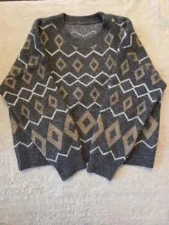 グレー 長袖ニットセーター M-L対応