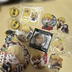 鬼滅の刃　グッズ　缶バッジ　アクリルスタンド　まとめ売り　12点セット　我妻善逸