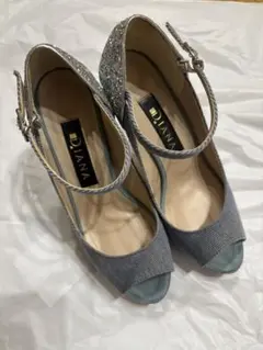 お値下げ中！美品Diana デニムオープントゥ ヒール