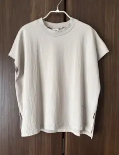 LOGEMENT DE CLAIRE フレンチスリーブTシャツのサムネイル