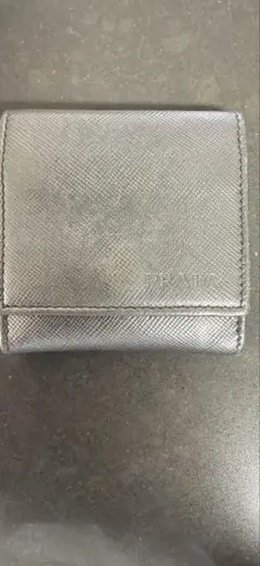PRADA シルバーレザーコインケース