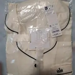 新品!!　GUパジャマコレクションサテンパジャマワンピース半袖 オフホワイト M