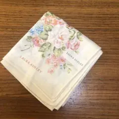 LAURA ASHLEY フラワープリント ハンカチ