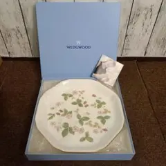 【未使用】WEDGWOOD ストロベリー 八角形皿