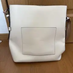 白 ショルダーバッグ