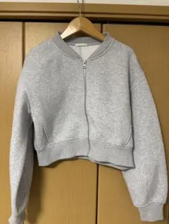 グレー クロップドスウェット Mサイズ
