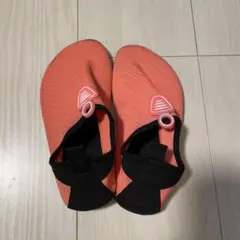 18センチ　水陸両用サンダル