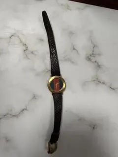 稼動品　美品　GUCCI グッチ　サイドシェリー　ブラック　純正尾錠　腕時計 稼動品 美品 GUCCI グッチ サイドシェリー ブラック 純正尾錠 腕時計