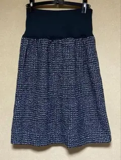 【未使用・タグ付き】フレアスカート 厚手 カイロポケット付き