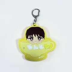 M!LK 吉田仁人 ビビッとくるカスタマイズキーホルダー - メルカリ