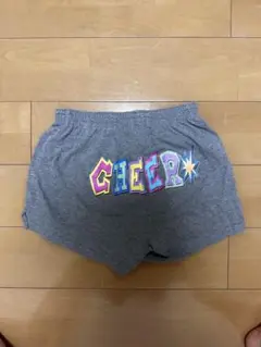 CHEERプリント グレーショートパンツ
