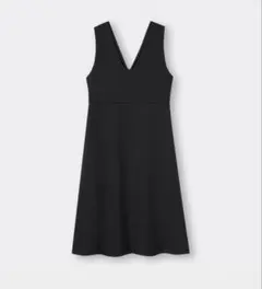 GU Vネック ジャンパードレスZ 匿名配送