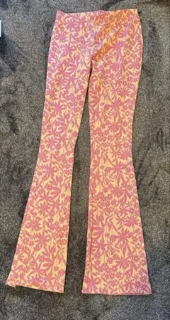 ZARA フレアパンツ ピンク・イエロー花柄 新品未使用 即日発送