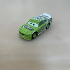 トミカ　カーズ　ブリック　ヤードレイ　ミニカー　ak
