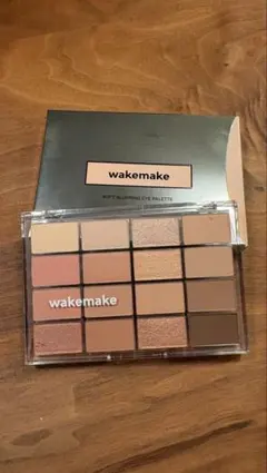 WAKEMAKE Soft Blurring Eye Paletteのサムネイル