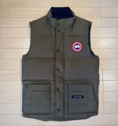 【未使用】 canada goose ダウンベスト カナダ製