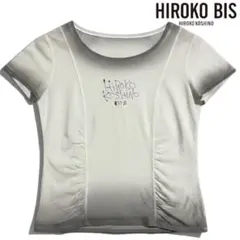 美品♡ ヒロコビス フロントロゴ シャーリングデザイン 半袖 トップスのサムネイル