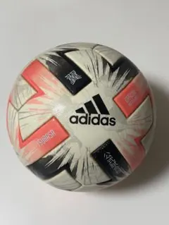 adidas サッカーボール TSUBASA 5号球のサムネイル