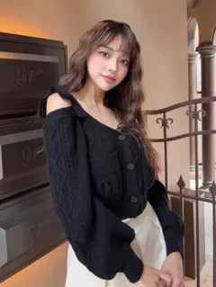 新品 Darich ダーリッチ ショルダーリボンVネックニットトップス