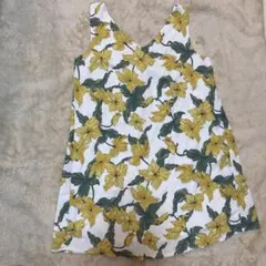 rienda花柄 ノースリーブ チュニック バックリボン 黄花と緑色の葉のサムネイル