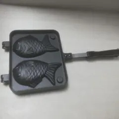 昭和レトロ】 鉄鋳物 たい焼き器 2つ焼き オール鉄製 重量約1.33kg