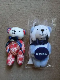 コンラッド大阪開業9周年コンラッドベア&NIVEA キーホルダー 2個セット