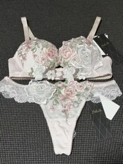 新品 ワコール サルート 32G ブラジャー ショーツ セットアップ D65 M