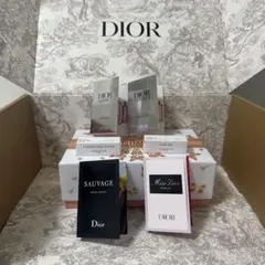 【新品未使用】Dior 香水 サンプルセット 6種　巾着袋付きのサムネイル