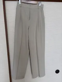 N.ナチュラルビューティーベーシック ベージュ パンツ Mサイズ