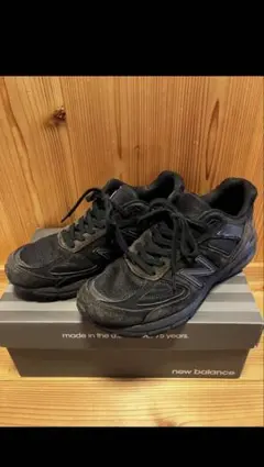 new balance 990v5 トリプルブラック